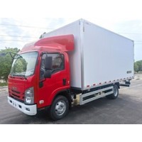 Изотермический фургон Isuzu ELF 700P 5,1 тонны 5,3 м