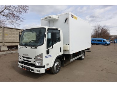 Рефрижератор Isuzu ELF 5.5 NMR85H 4,4 м