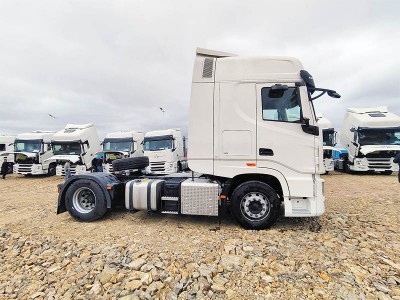 Седельный тягач DONGFENG DFH 4181 4х2